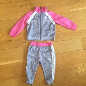 💥B2G1💥 12M Converse tracksuit